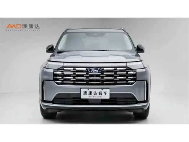 Ford Explorer — Фото автомобиля 2