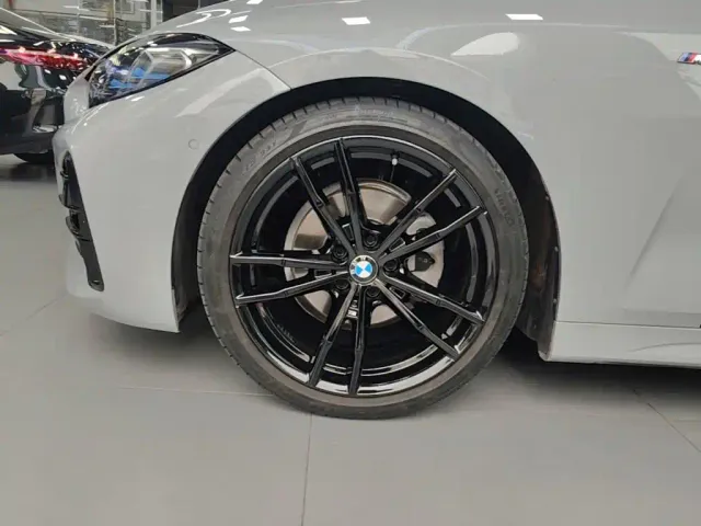 BMW 4 Series — Фото автомобиля 22