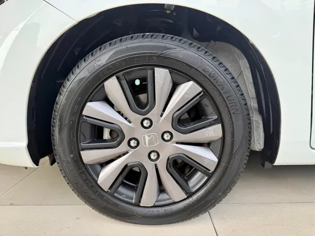 Honda Fit — Фото автомобиля 18