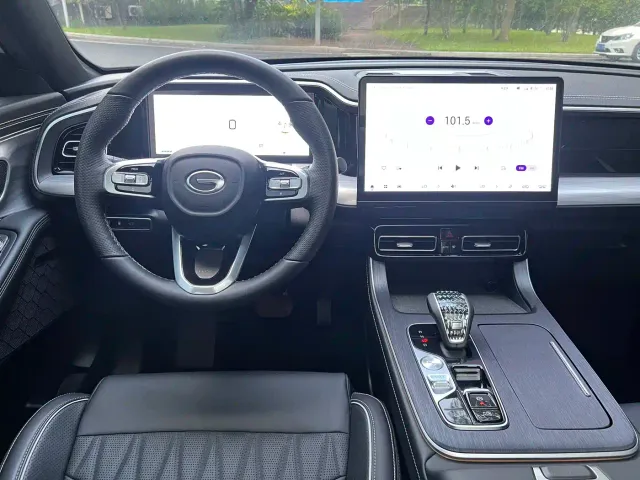 GAC Trumpchi GS8 — Фото автомобиля 8