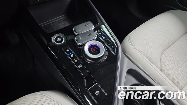 Kia Niro The All New — Фото автомобиля 12