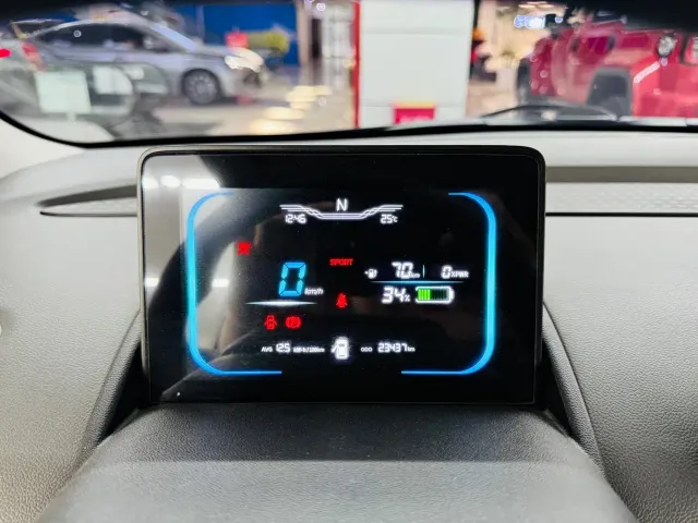 Changan Lumin — Фото автомобиля 11