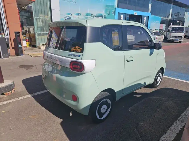 Wuling Hongguang Mini EV — Фото автомобиля 4