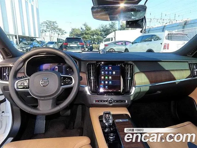 Вольво S90 — Фото автомобиля 7