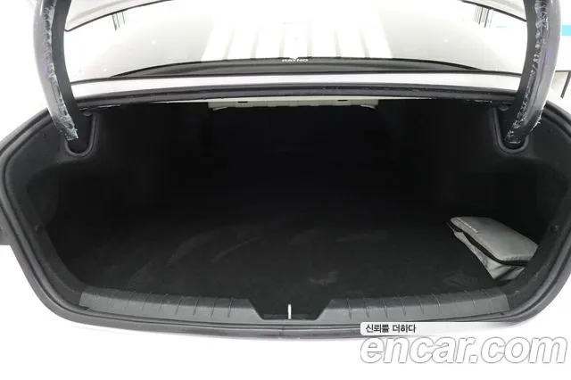 Kia K5 Новый K5 3 поколение 2.0 LPi(Для проката) — Фото автомобиля 7