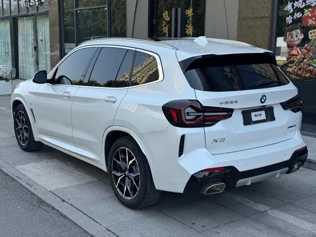 BMW X3 — Фото автомобиля 4