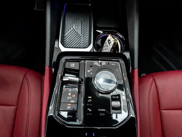 BMW 5 Series — Фото автомобиля 18