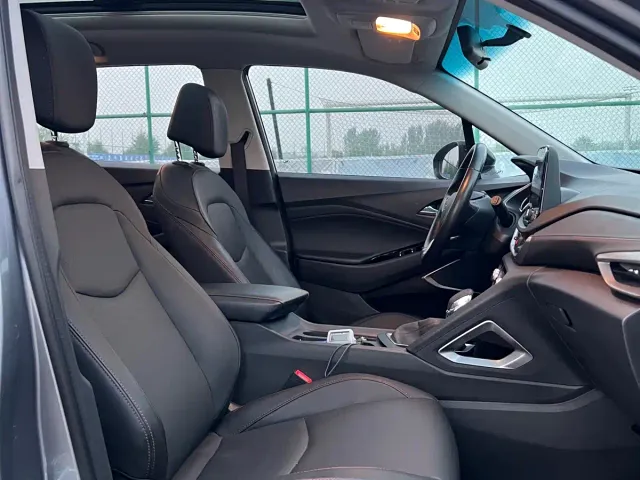 Chevrolet Orlando — Фото автомобиля 8