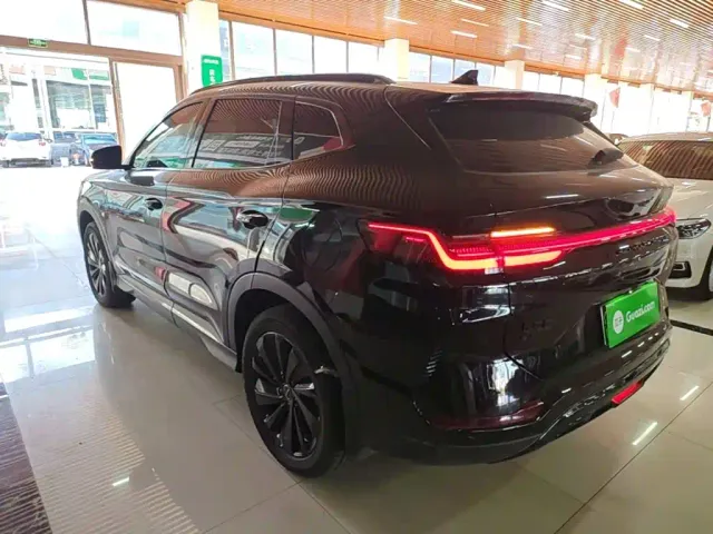 BYD Song PLUS — Фото автомобиля 4