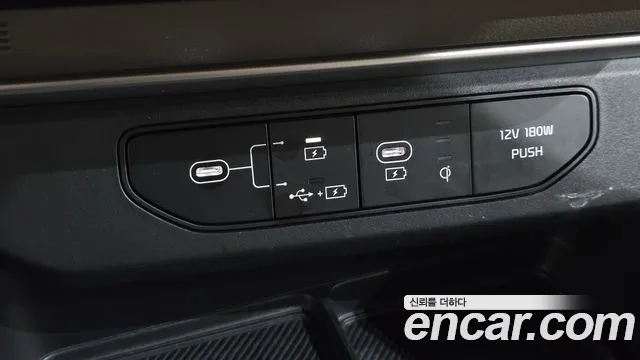Kia Carnival 4th Gen — Фото автомобиля 19