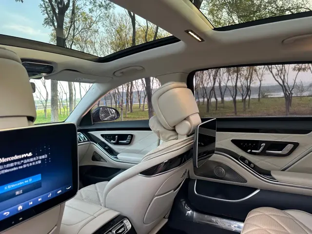 Mercedes-Benz Maybach S-Class — Фото автомобиля 11