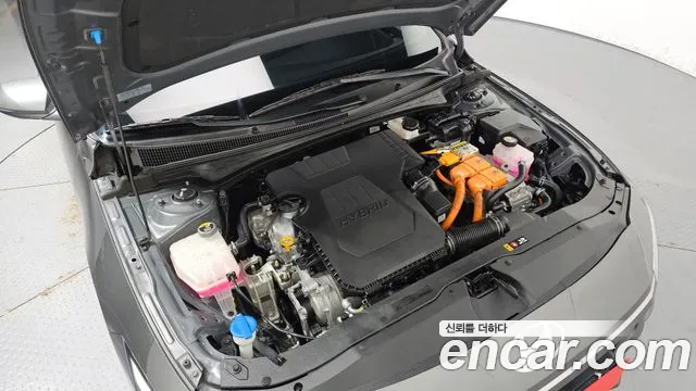 Hyundai Avante CN7 — Фото автомобиля 9