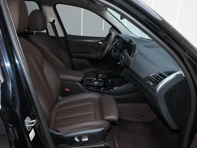 BMW X3 — Фото автомобиля 14