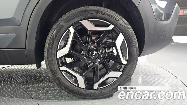 Kia Seltos New — Фото автомобиля 6