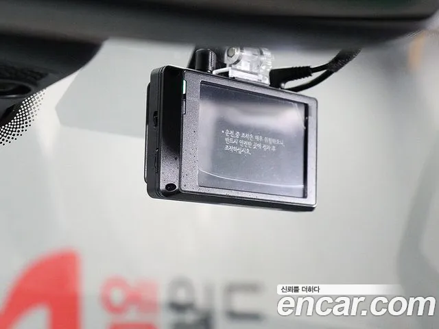 Jeep Wrangler — Фото автомобиля 15