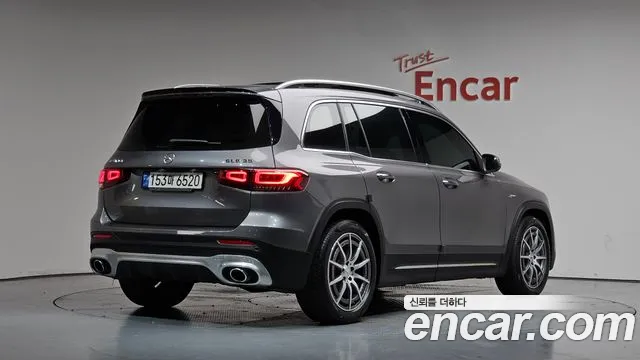 Mercedes-Benz GLB-Class — Фото автомобиля 2
