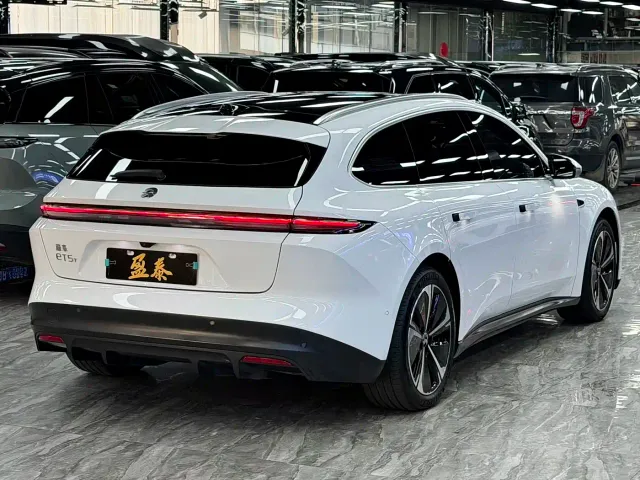 Nio ET5 Touring — Фото автомобиля 7