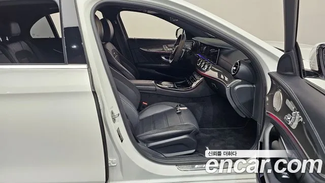 Mercedes-Benz E-Class W213 — Фото автомобиля 16