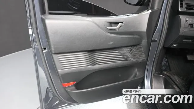 Hyundai Staria Staria Карго 5 мест — Фото автомобиля 23