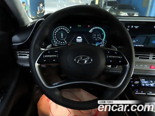 Hyundai Grandeur — Фото автомобиля 11