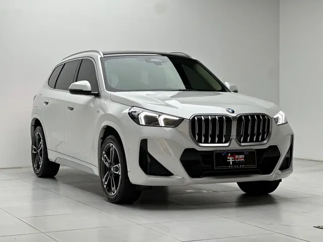 BMW X1 — Фото автомобиля 3