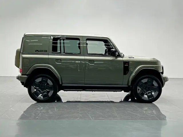 iCAR V23 — Фото автомобиля 7