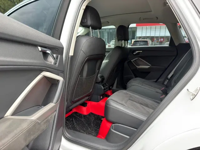 Audi Q3 — Фото автомобиля 8
