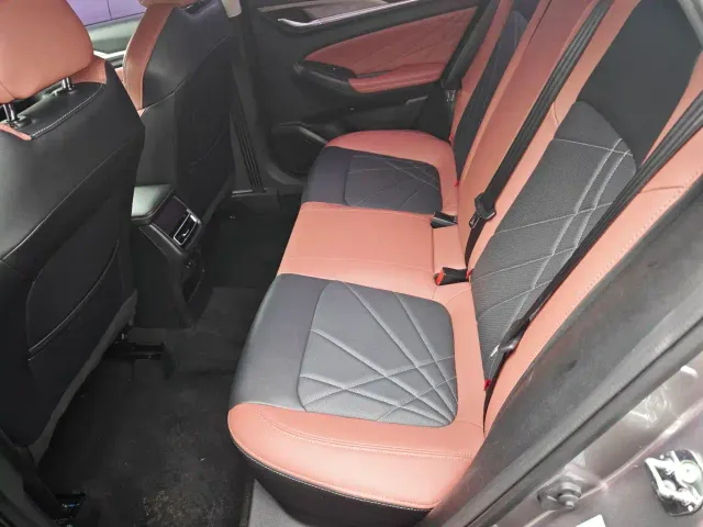 Changan Eado — Фото автомобиля 11