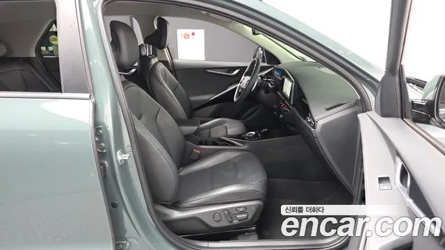 Kia Niro The All New — Фото автомобиля 17