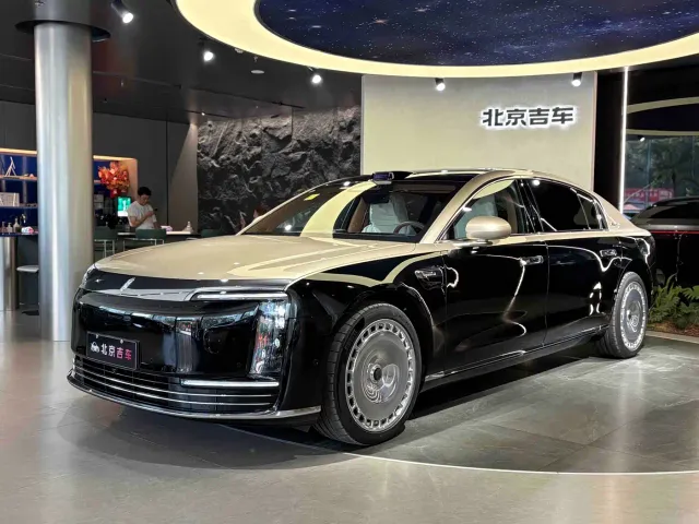 Maextro S800 — Фото автомобиля 3