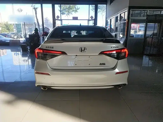 Honda Civic — Фото автомобиля 5