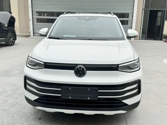 Volkswagen Tharu — Фото автомобиля 2