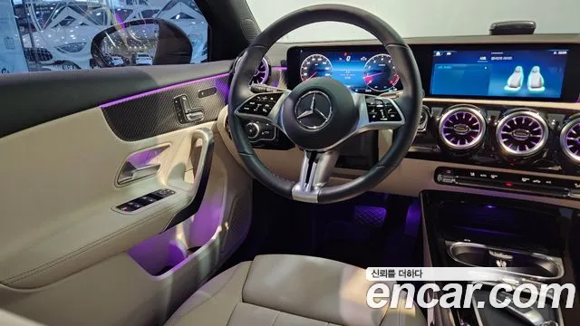 Mercedes-Benz A-Class W177 — Фото автомобиля 14