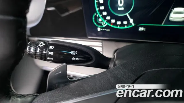Hyundai Grandeur — Фото автомобиля 28