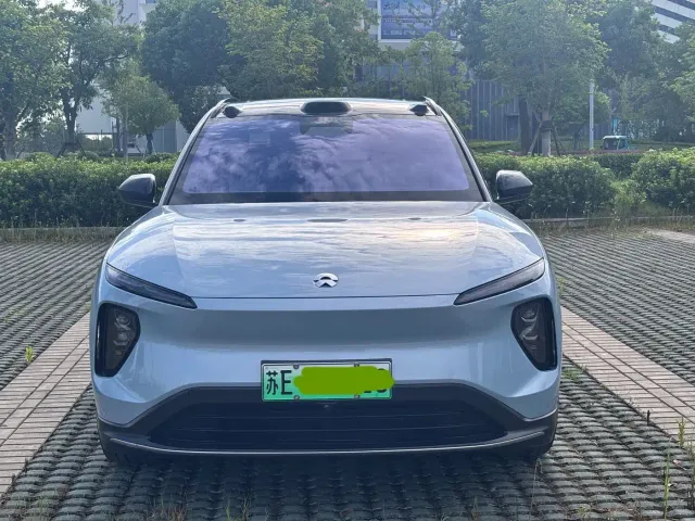 Nio ES6 — Фото автомобиля 2