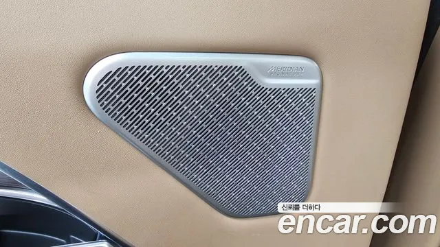 Land Rover Range Rover — Фото автомобиля 28