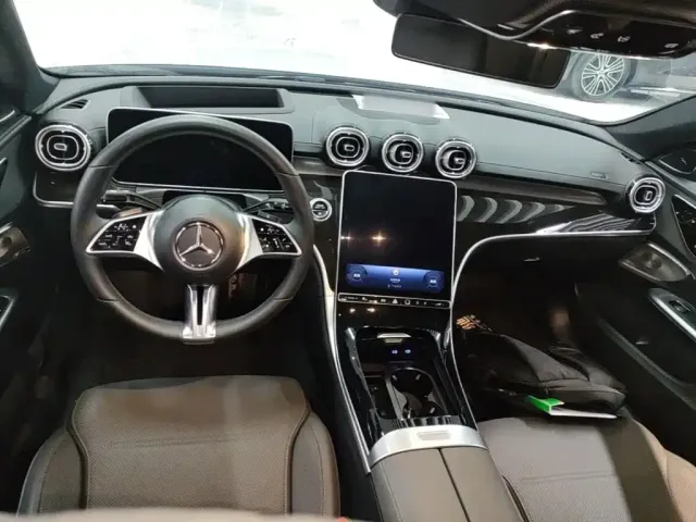 Mercedes-Benz C-Class — Фото автомобиля 9