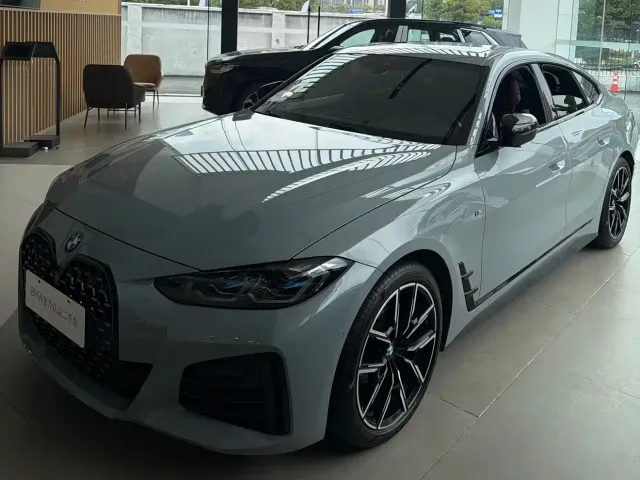 Фотография автомобиля — BMW 4 Series