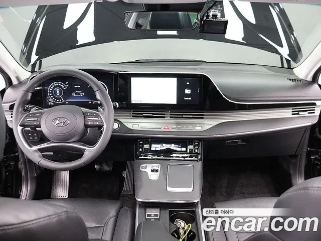 Hyundai Grandeur Exclusive — Фото автомобиля 5