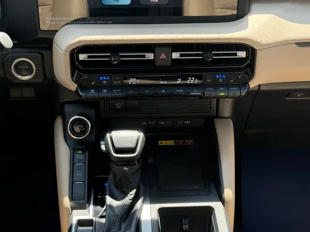 Toyota Prado — Фото автомобиля 13