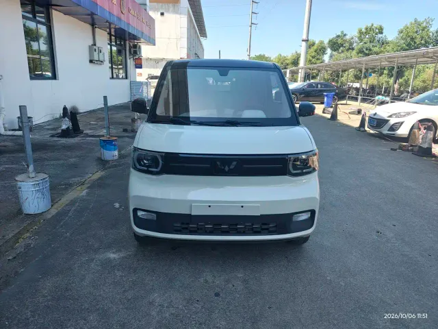 Wuling Hongguang Mini EV — Фото автомобиля 2