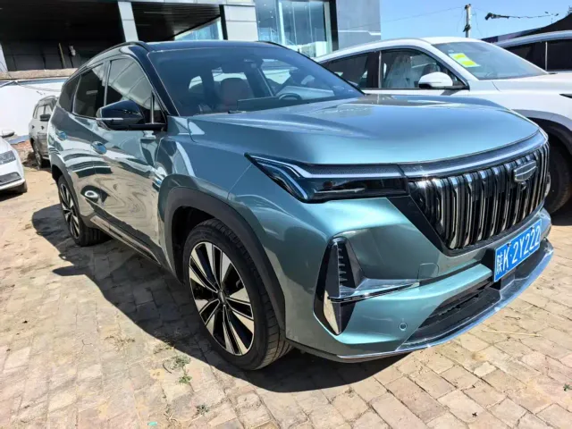 Geely Boyue L — Фото автомобиля 2