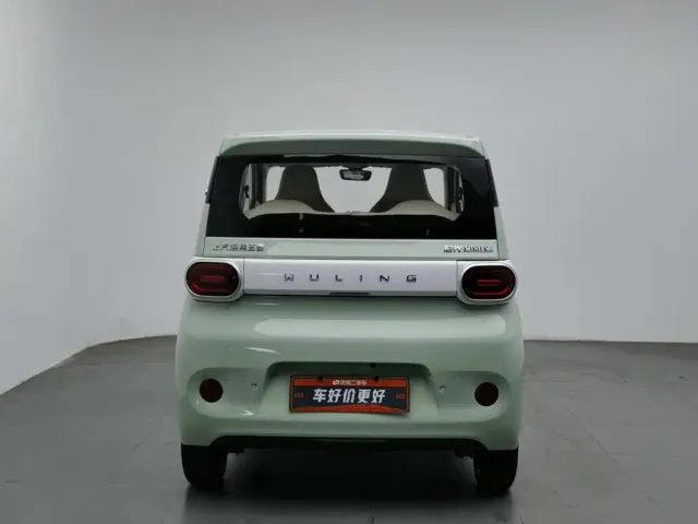 Wuling Hongguang Mini EV — Фото автомобиля 4