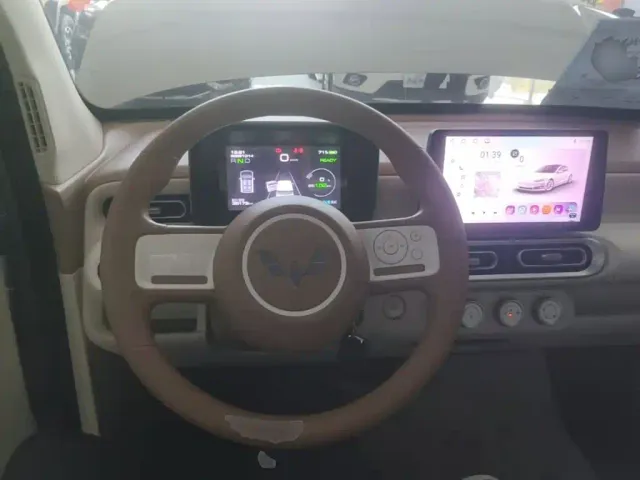 Wuling Hongguang Mini EV — Фото автомобиля 9