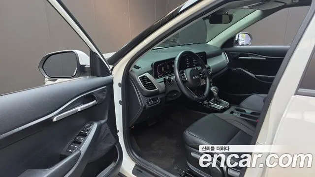 Kia Seltos New — Фото автомобиля 15