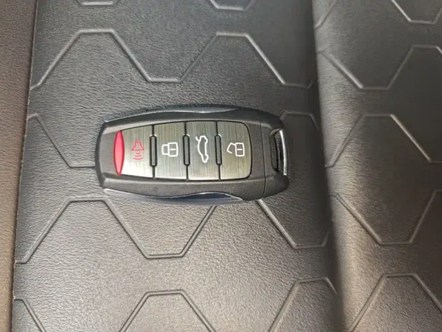 Haval Big Dog — Фото автомобиля 8
