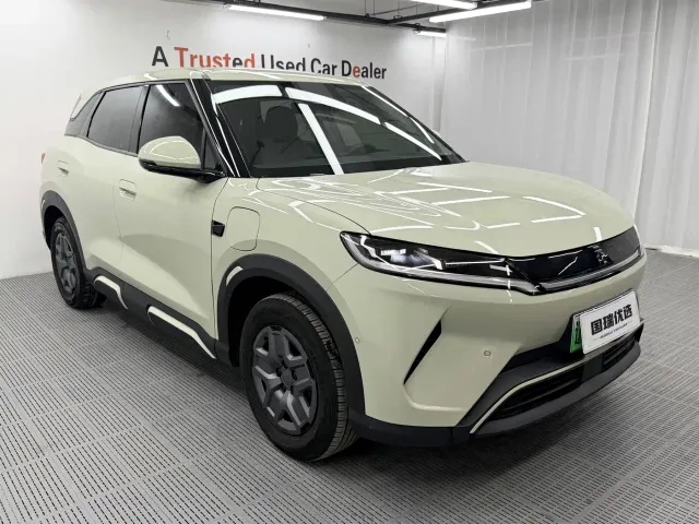 BYD Yuan UP — Фото автомобиля 3