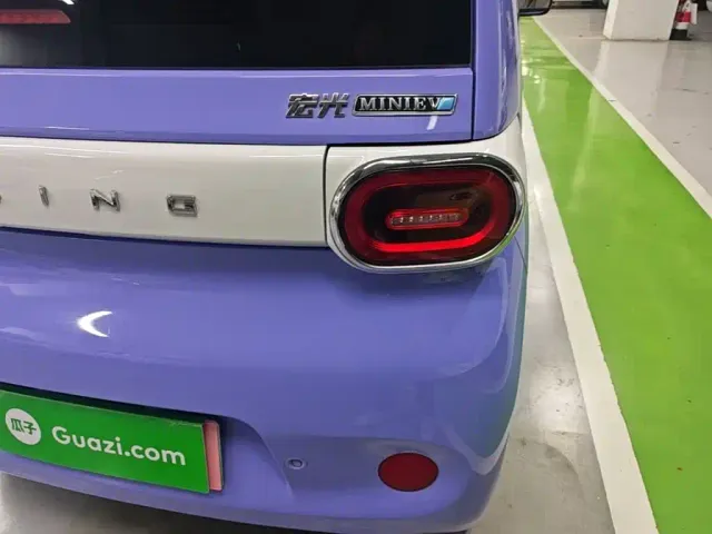 Wuling Hongguang Mini EV — Фото автомобиля 7