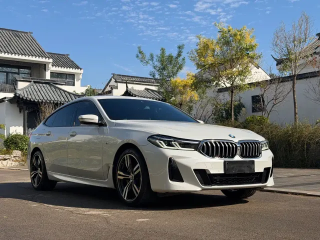 BMW 6 Series Gran Turismo — Фото автомобиля 3