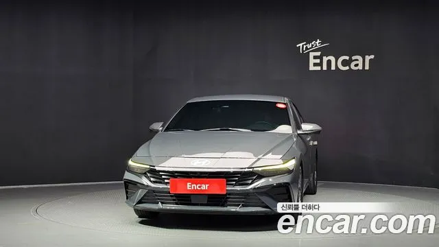 Hyundai Avante CN7 — Фото автомобиля 3